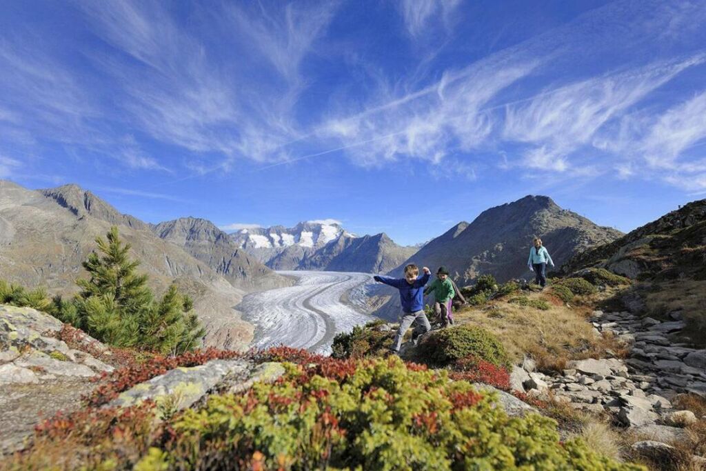 Summer camp 2024: Complete guide for an unforgettable holiday for children and teenagers 4 Summer camp Switzerland, International summer camp 3