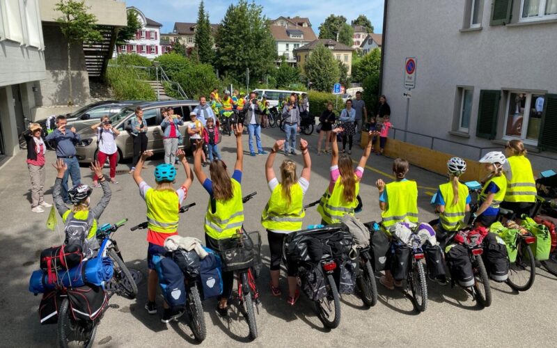 Club d'aventures et camp de vacances pour ados à Lausanne