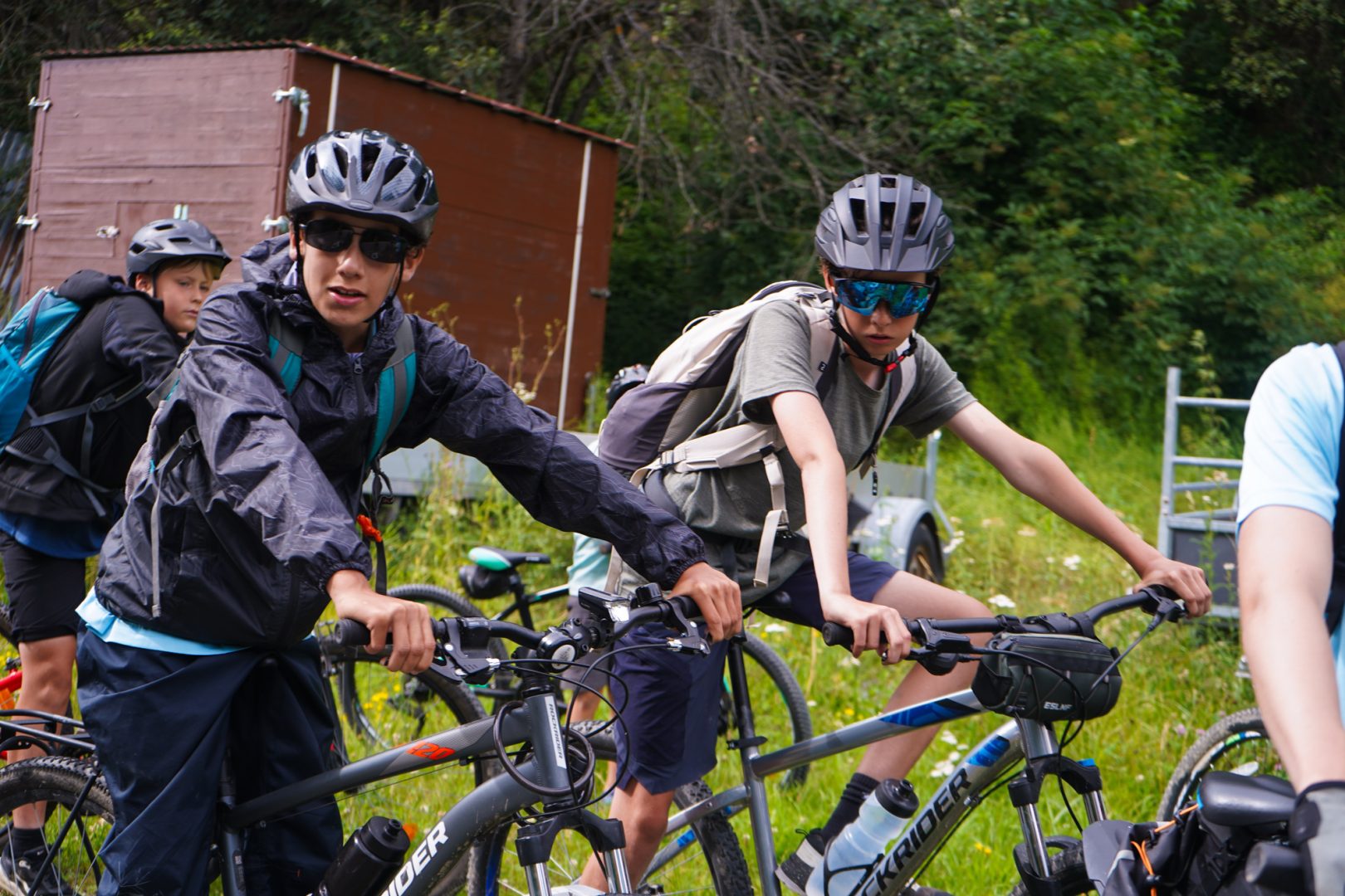 Voyage d'été à vélo : Camp d'adolescents 74 Summer camp Switzerland, International summer camp 73