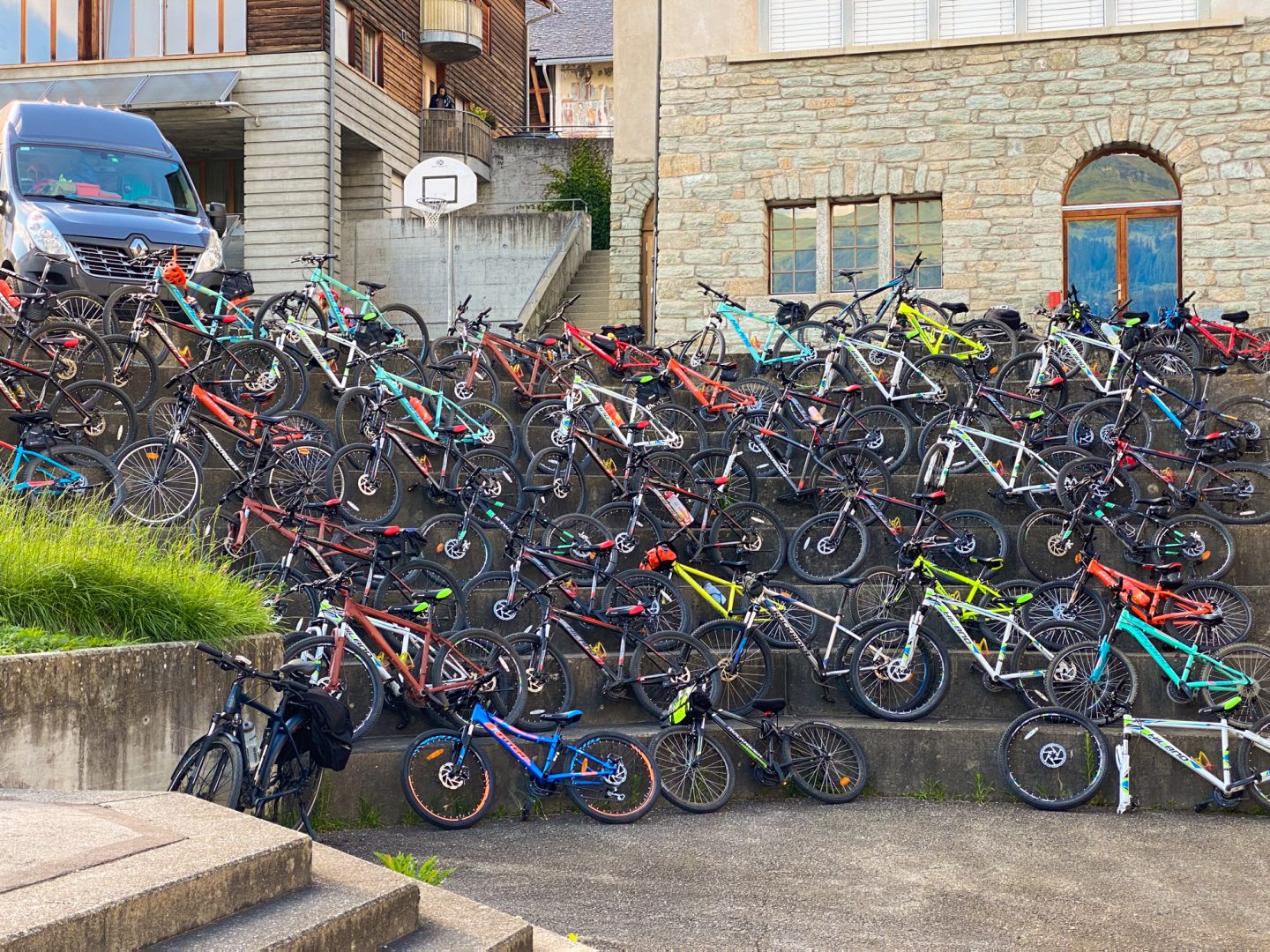 Voyage d'été à vélo : Camp d'adolescents 60 Summer camp Switzerland, International summer camp 59