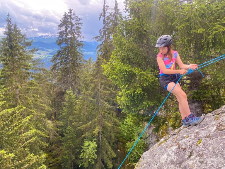 Why Weekend Adventure Camps Are Gaining Popularity