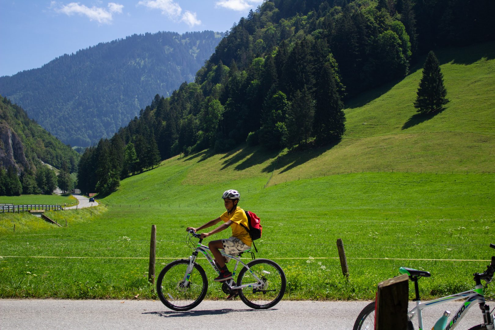 Voyage d'été à vélo : Camp d'adolescents 54 Summer camp Switzerland, International summer camp 53