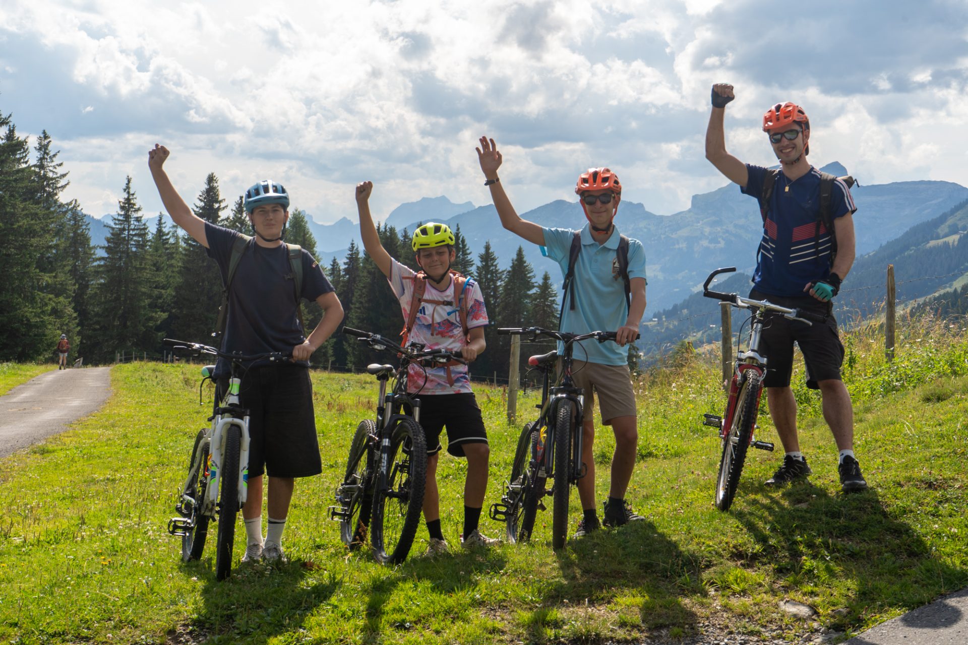 Why Experiential Learning Matters For Kids 4 Summer camp Switzerland, International summer camp 3