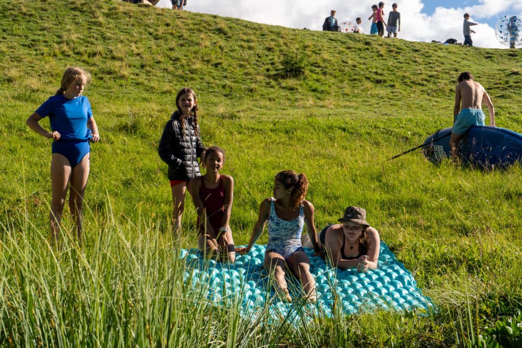 How Swiss Camps Handle Cultural Misunderstandings