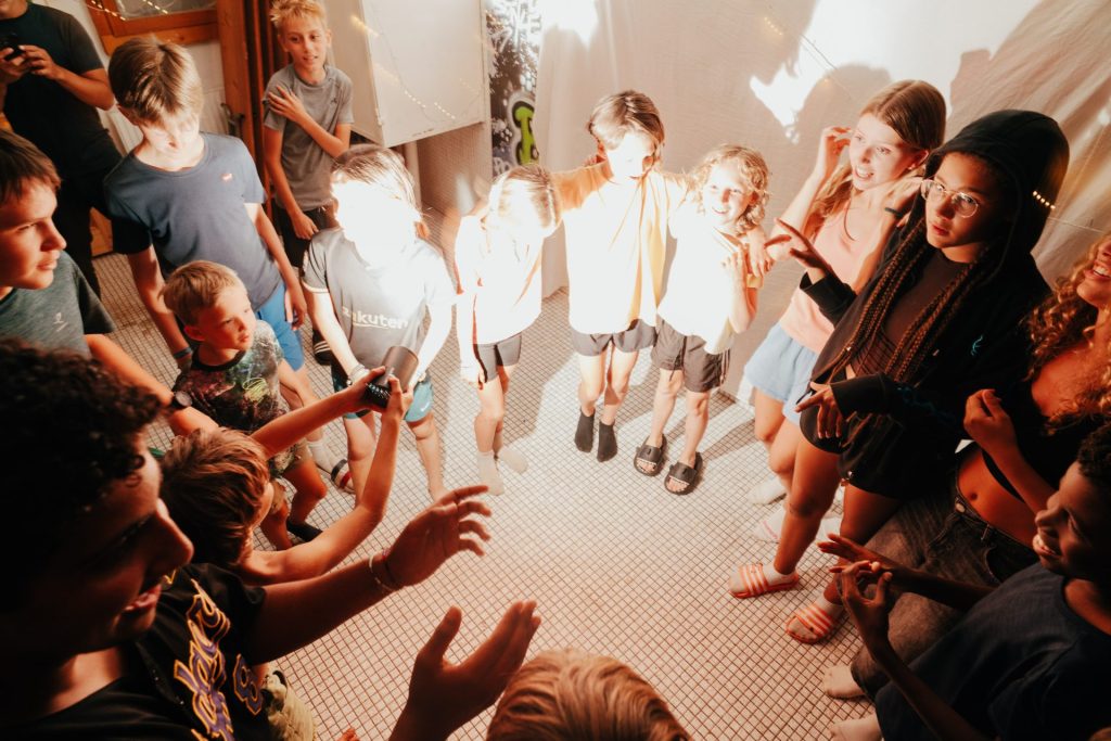 How Camps Encourage Healthy Communication