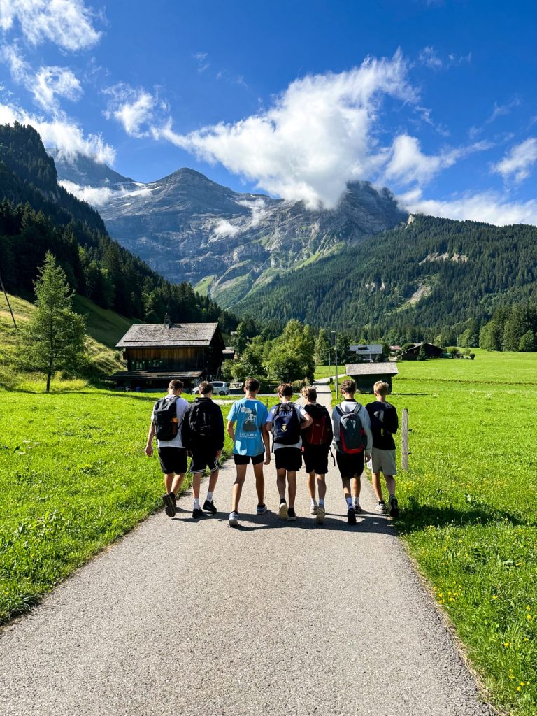 Luxury Summer Camps In Switzerland: Premium Experiences 1 Luxury Summer Camps In Switzerland: Premium Experiences