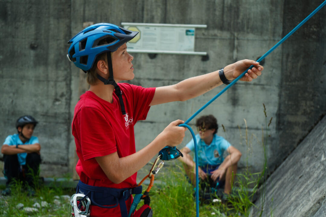 Summer Camp Switzerland - Camp d'été et vacances en Suisse